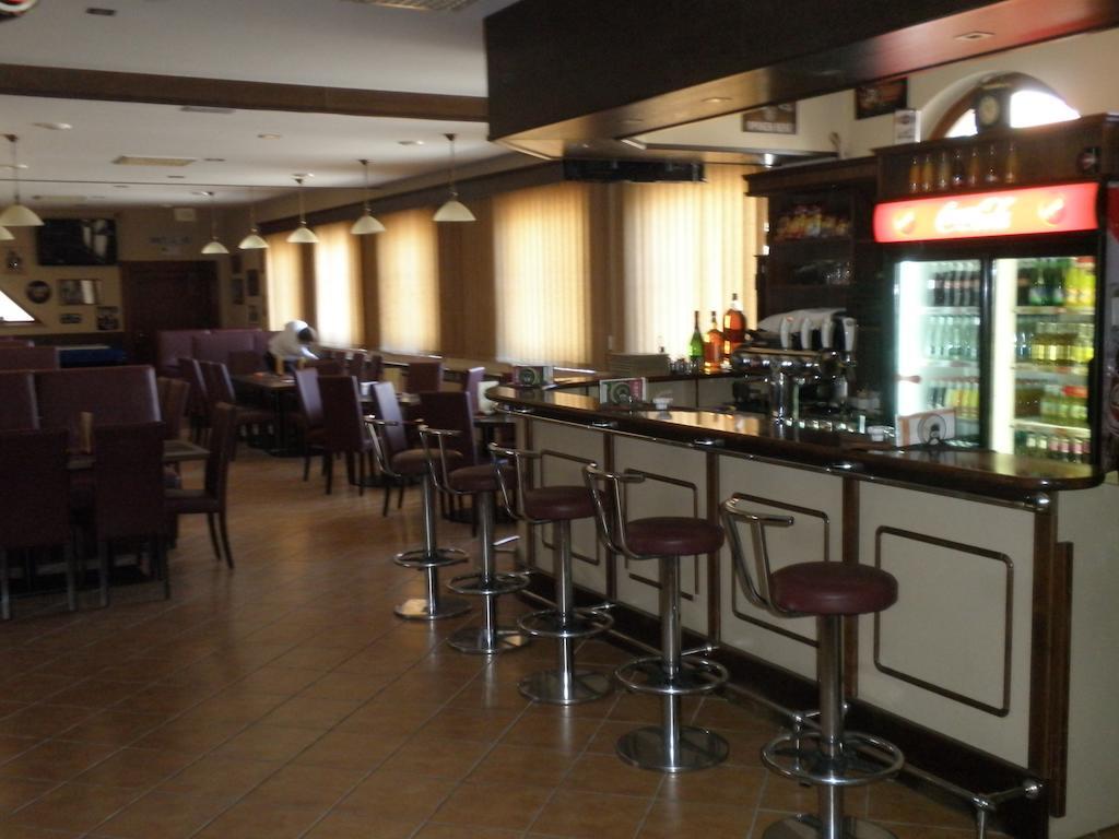 Hotel Le Café Pohořelice Esterno foto